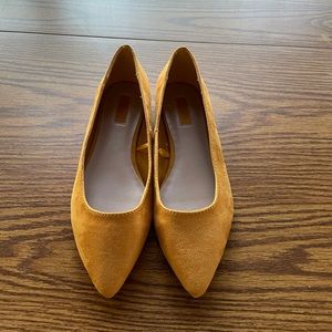 Mustard Forever 21 flats NWOT